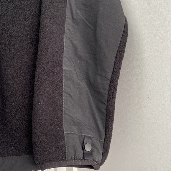 The North Face XL jacket - Picture 7 of 7